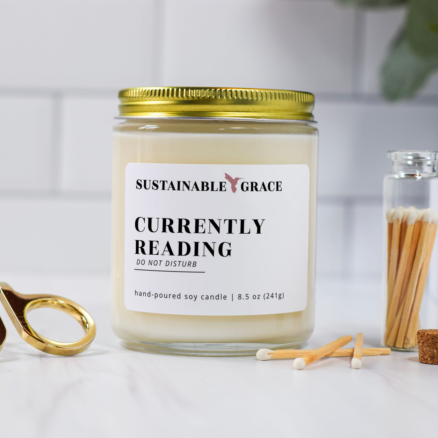 currently reading do not disturb candle gift